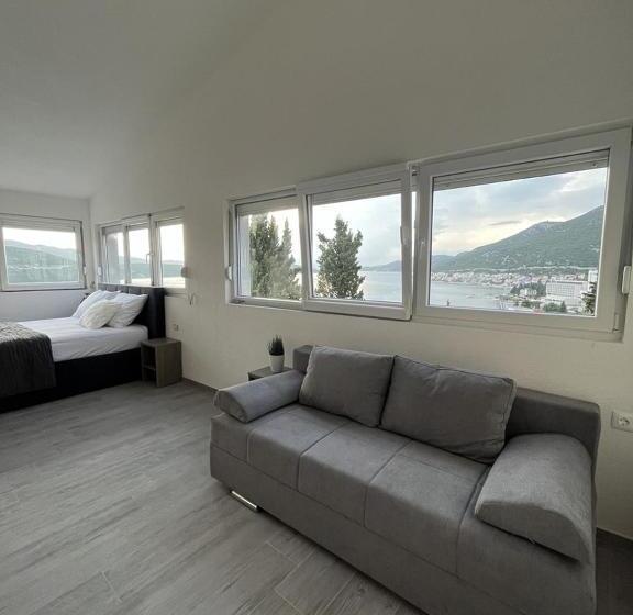 استودیوی استاندارد با چشمانداز دریا, Villa Grande
