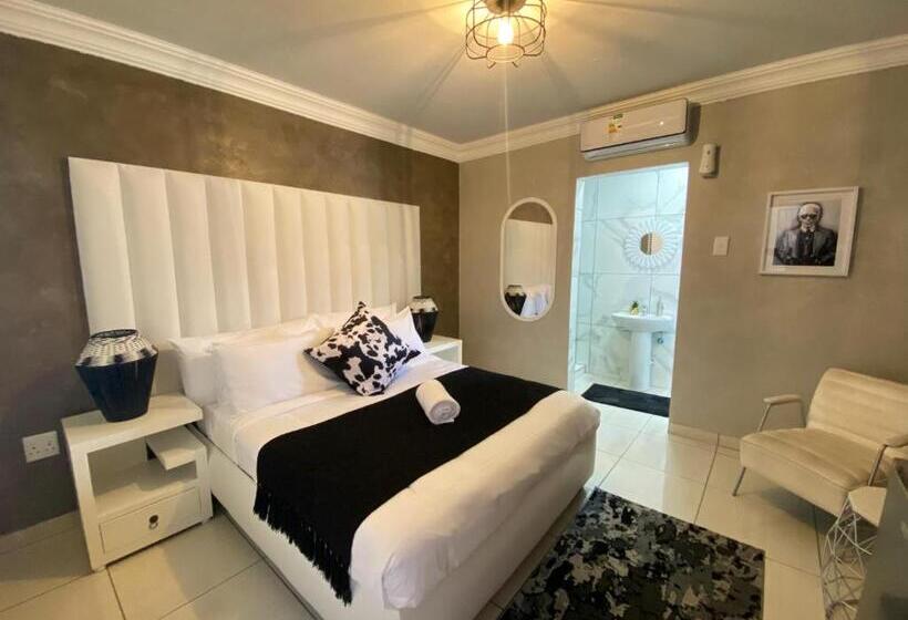 Deluxe Suite King Bed, Suite Boutique Lodge
