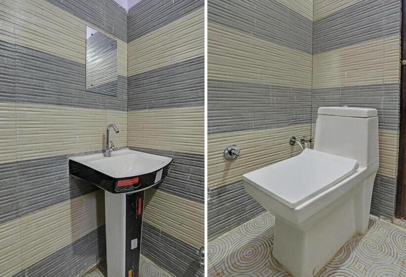 Трехместный Номер Классика, Super Oyo Hotel Laveena