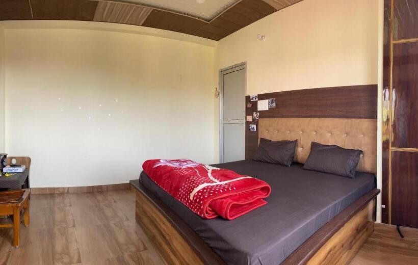 Deluxe-huone Parveke, Biralive Cafe & Homes