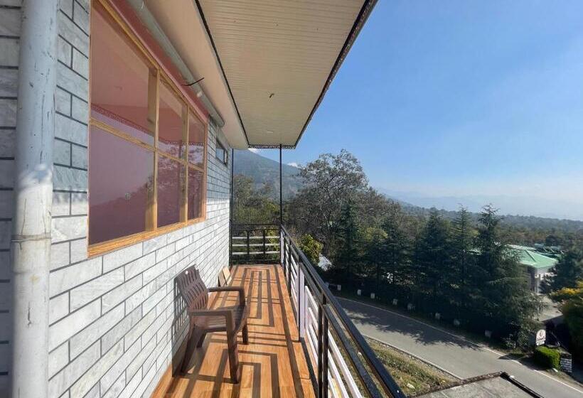 Deluxe-huone Parveke, Biralive Cafe & Homes