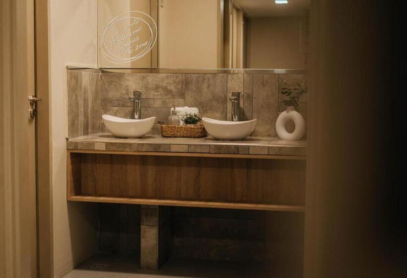 تختخواب در اتاق مشترک, En Pausa