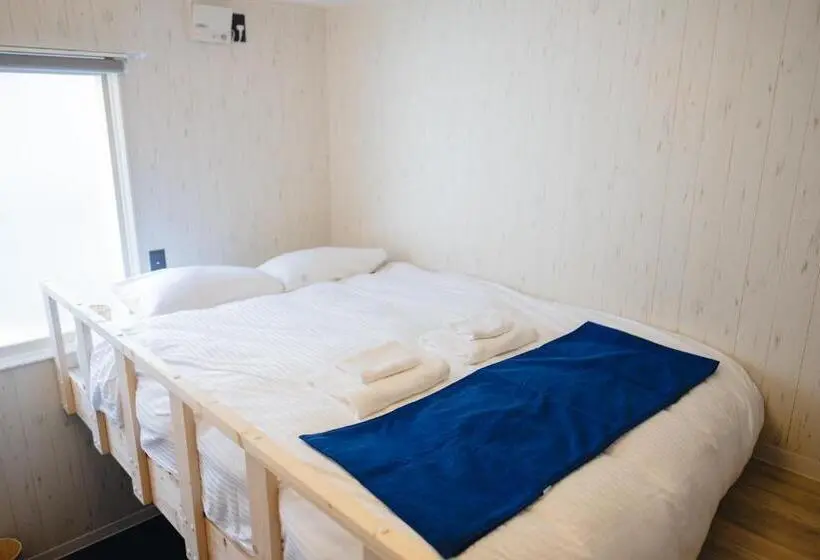 バス共有のスタンダードルーム, Niseko Powder Chalet