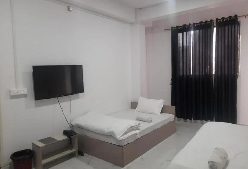 シングルデラックスルーム, The Lushai Inn, Aizwal