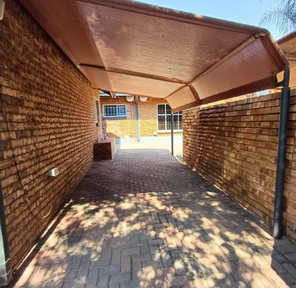 Apartamento 2 Dormitórios, Bougain Villa Bnb