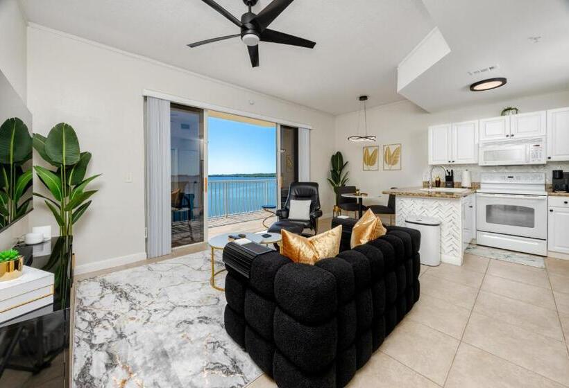 شقة غرفة واحدة مطلة على البحر, Elegant Waterfront Place For Two/boca Ciega Resort