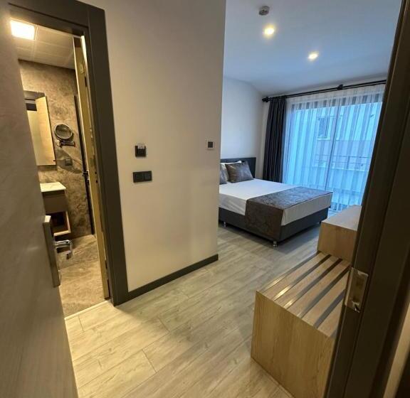 발코니 디럭스 룸, Irenic