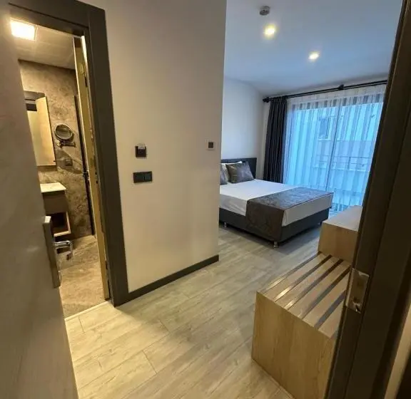 Deluxe-huone Parveke, Irenic