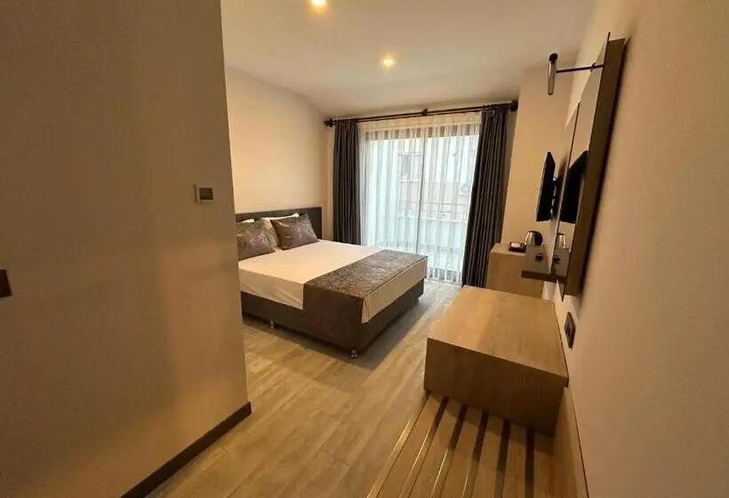 Deluxe-huone Parveke, Irenic