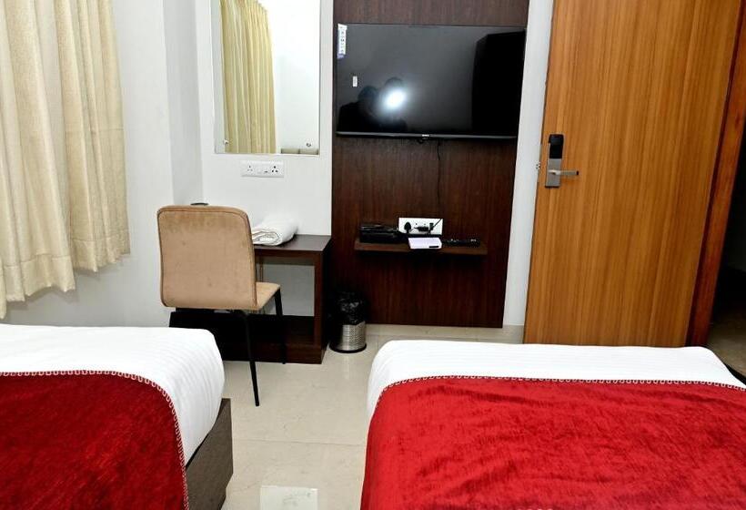 סוויטה משפחתית, Downtown The Mallika Sapphire