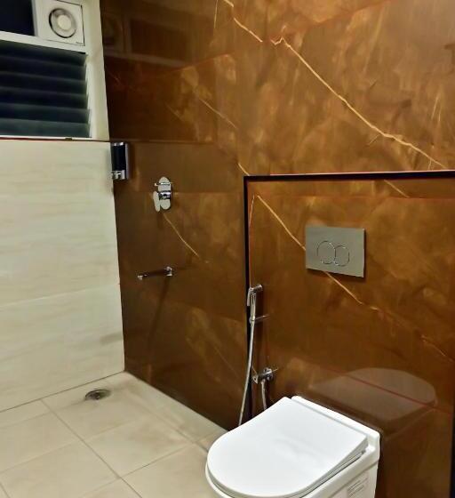 סוויטה משפחתית, Downtown The Mallika Sapphire