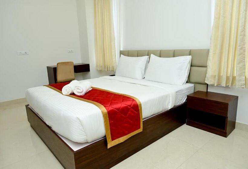 סוויטה נוף להרים, Downtown The Mallika Sapphire