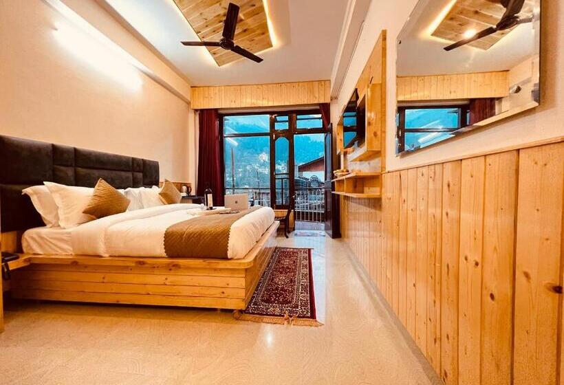 Номер Deluxe с Балконом, The Nest With Open Rooftop Cafe Mecleodganj