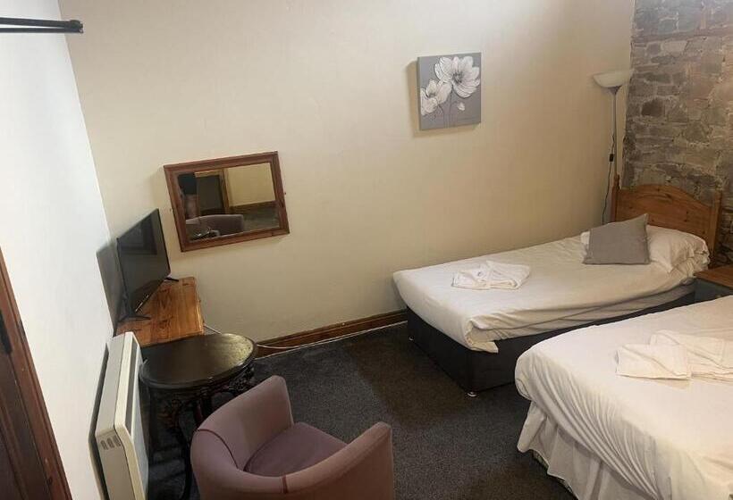 스탠다드 룸, The White Lion