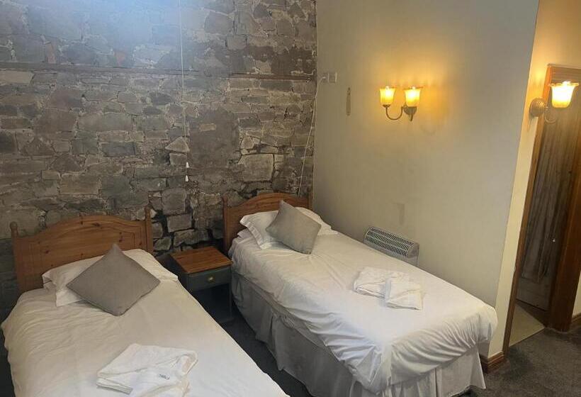 스탠다드 룸, The White Lion