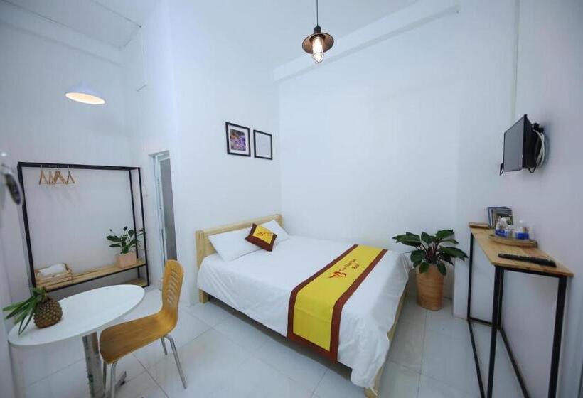 اتاق استاندارد, Văn Thái Bình