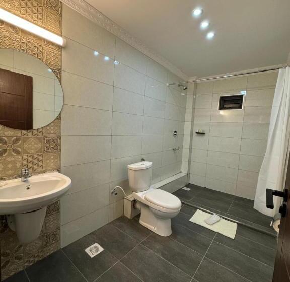 اتاق استاندارد سه تخته با چشمانداز استخر, Ivory Park Hotel Safari Waterworld