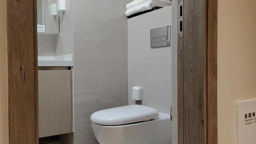 Standard Triple Room, Mandi International Apartment   Guangzhou Financial City Sanxi Metro Station