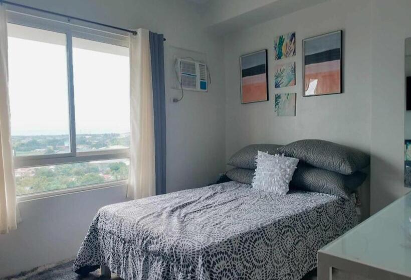 استودیوی استاندارد, Mesavirre Garden Residences