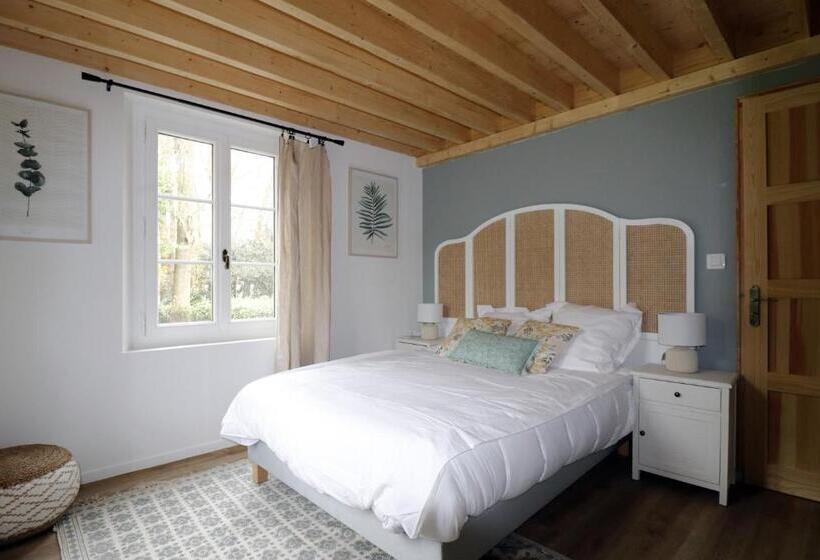 בונגלו משפחתי, Le Domaine Saint Ange