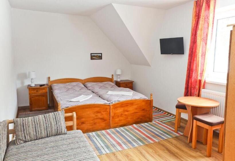 Номер Стандарт Трехместный, Penzión Hruboš