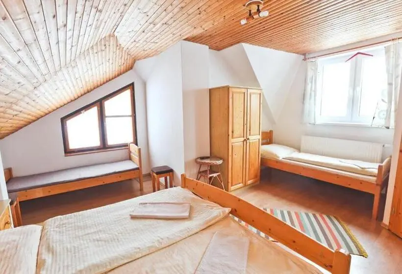 スタンダード４人部屋, Penzión Hruboš