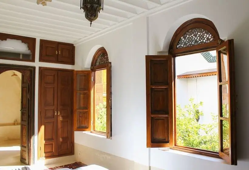 سوییت سوپریور, Riad El Morocco
