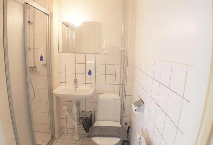 标准间, Slite Badhotell