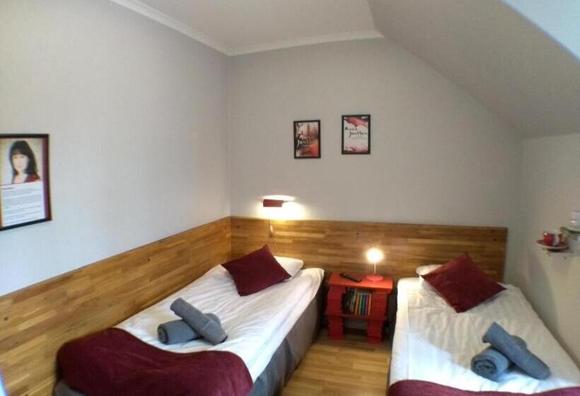 基本间, Slite Badhotell