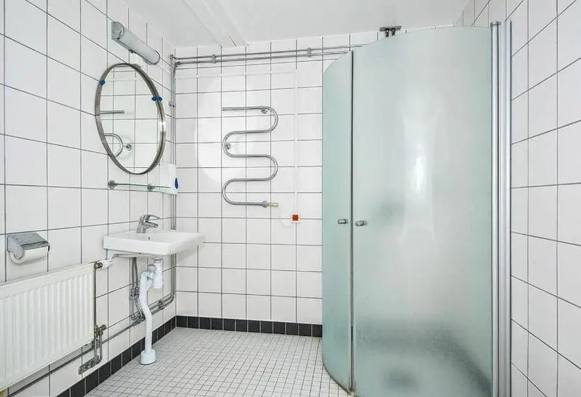 Sviitti, Slite Badhotell