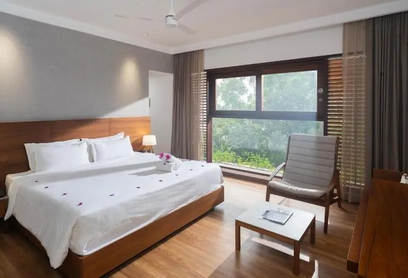 キングサイズベッドのスタンダードルーム, The valle by Kondody Hotels