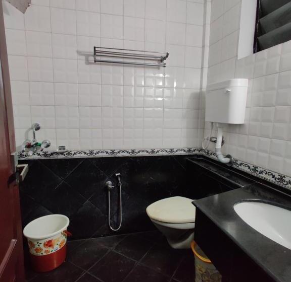 غرفة ديلوكس, Amruth Inn