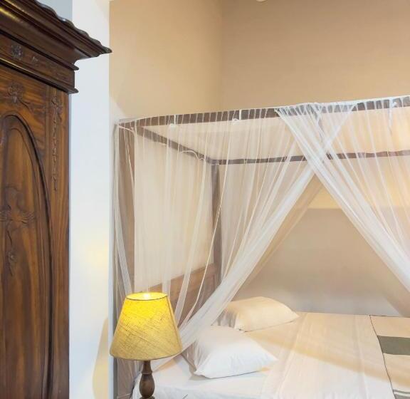 Стандартный Номер Кровать Кинг, Galle Fancy Guesthouse, 5 Ac Bedrooms Villa