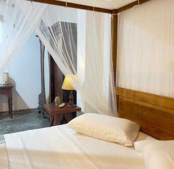Стандартный Номер Кровать Кинг, Galle Fancy Guesthouse, 5 Ac Bedrooms Villa