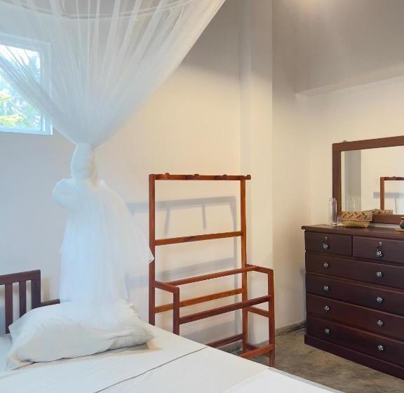 标准间带露台, Galle Fancy Guesthouse, 5 Ac Bedrooms Villa