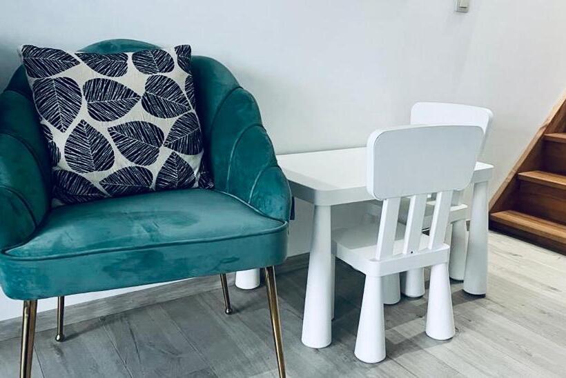 בית, 2 חדרי שינה, La Maison Attila En Ardennes