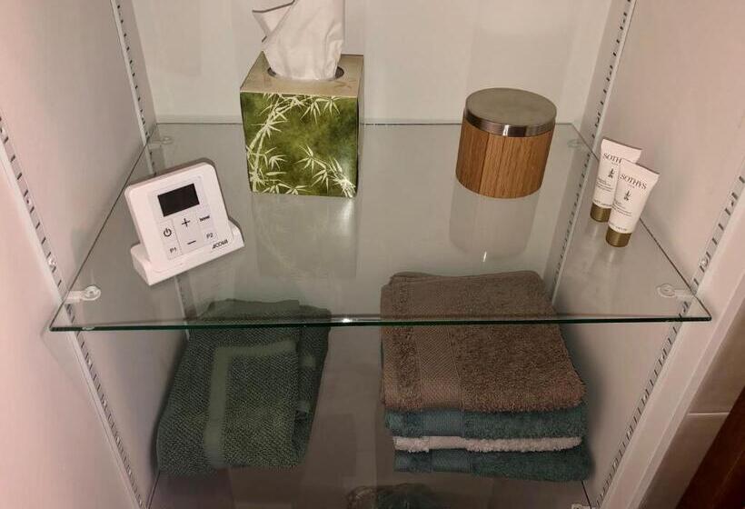 اتاق استاندارد, Le Jardin Des Vérottes