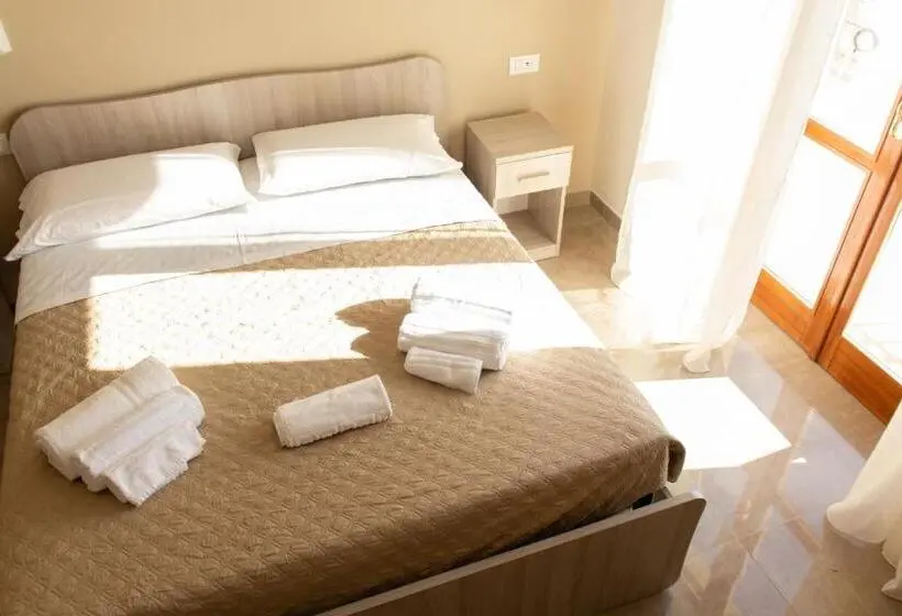 オーシャンビュースタンダードルーム, Bed & Breakfast Nonno Gigi Falerna Marina