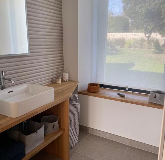 Номер Стандарт Вид на Сад, Chambres D Hôtes B&b Roz Rozenn