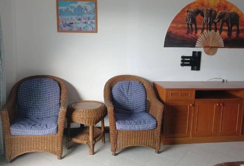 Номер Стандарт с Балконом, Aksarai