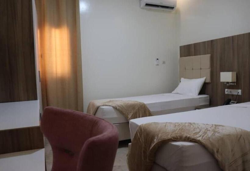 اتاق استاندارد, Capblancvillagetouristique
