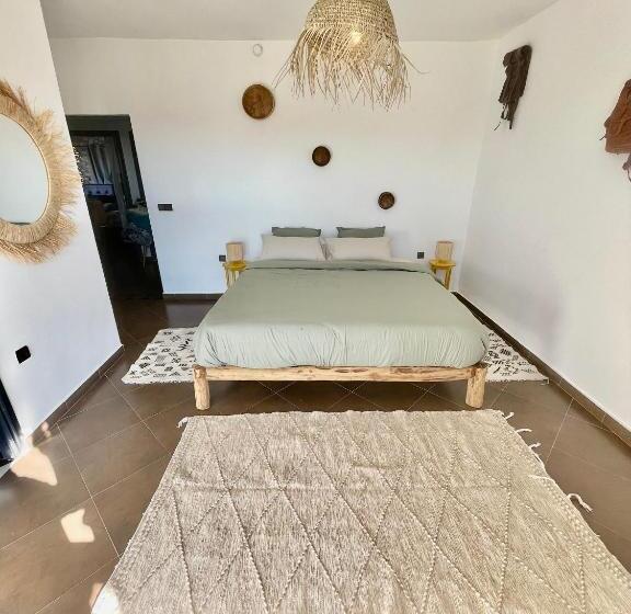 Номер Стандарт Вид на Море, Chill House Surf Camp