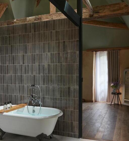 디럭스 스위트, Domaine Le Mezo