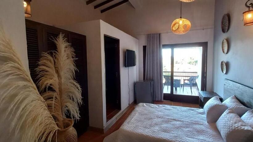 חדר דלוקס עם מרפסת נוף לים, Ecoluxe