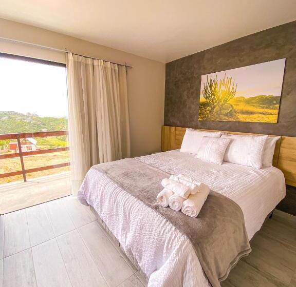 جناح مزوَّد بشرفة, Entre Serras Gastropub E Chalés