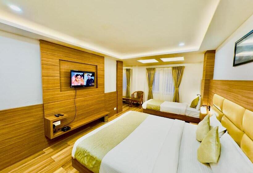 غرفة سوبيريور ثلاثية, Green Near Drc Paid Parking