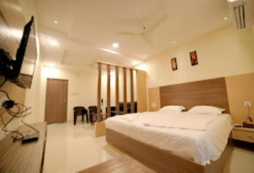 スイート, Sama Residency,mancherial