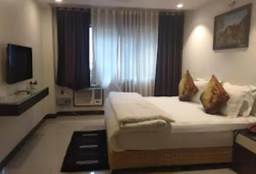 Deluxe-huone, Swarg Exotica Bihar
