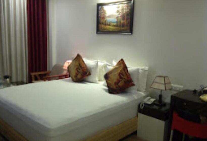 キングサイズベッドのデラックスルーム, Swarg Exotica Bihar