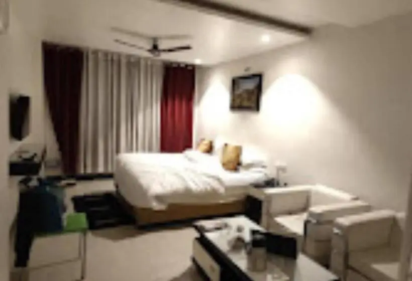 Superior-sviitti, Swarg Exotica Bihar